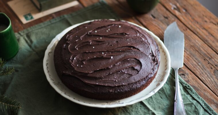 Le gâteau au chocolat le plus facile à faire (ni lait, ni oeuf, ni beurre)